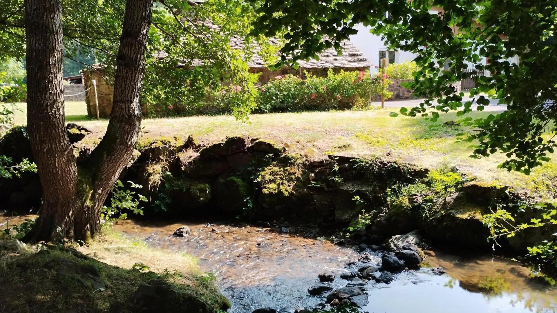 Le Pavin Confort - Residence De Michele Murol